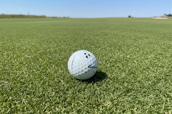 TaylorMade TP5 and TP5x high-performance golf balls, ideal for long distance and soft feel, pack of 16